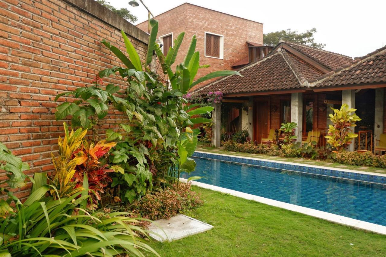Licin Rumah Bata Guest House מראה חיצוני תמונה